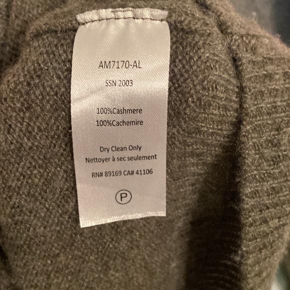 🔥GTC🔥ATM Anthony Thomas Melillo 100% Cashmere Sweater. - Picture 4 of 7